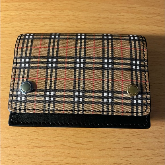 Burberry Wallet - Picture 1 of 5